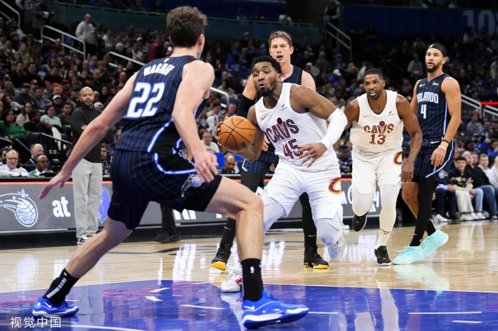 让我们一同 让我们一同