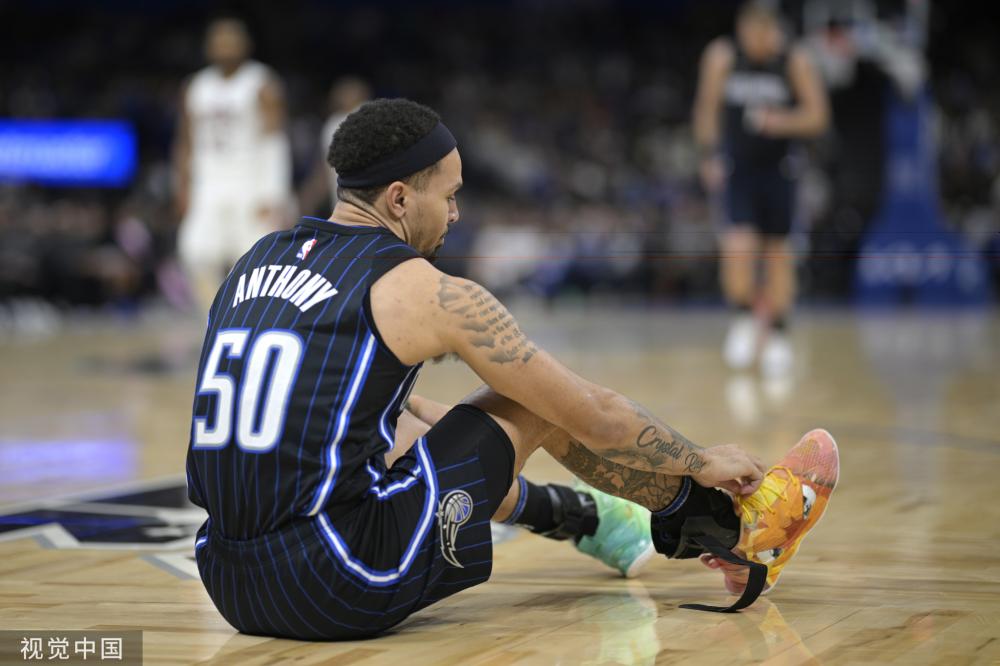 都是足球迷 都是足球迷